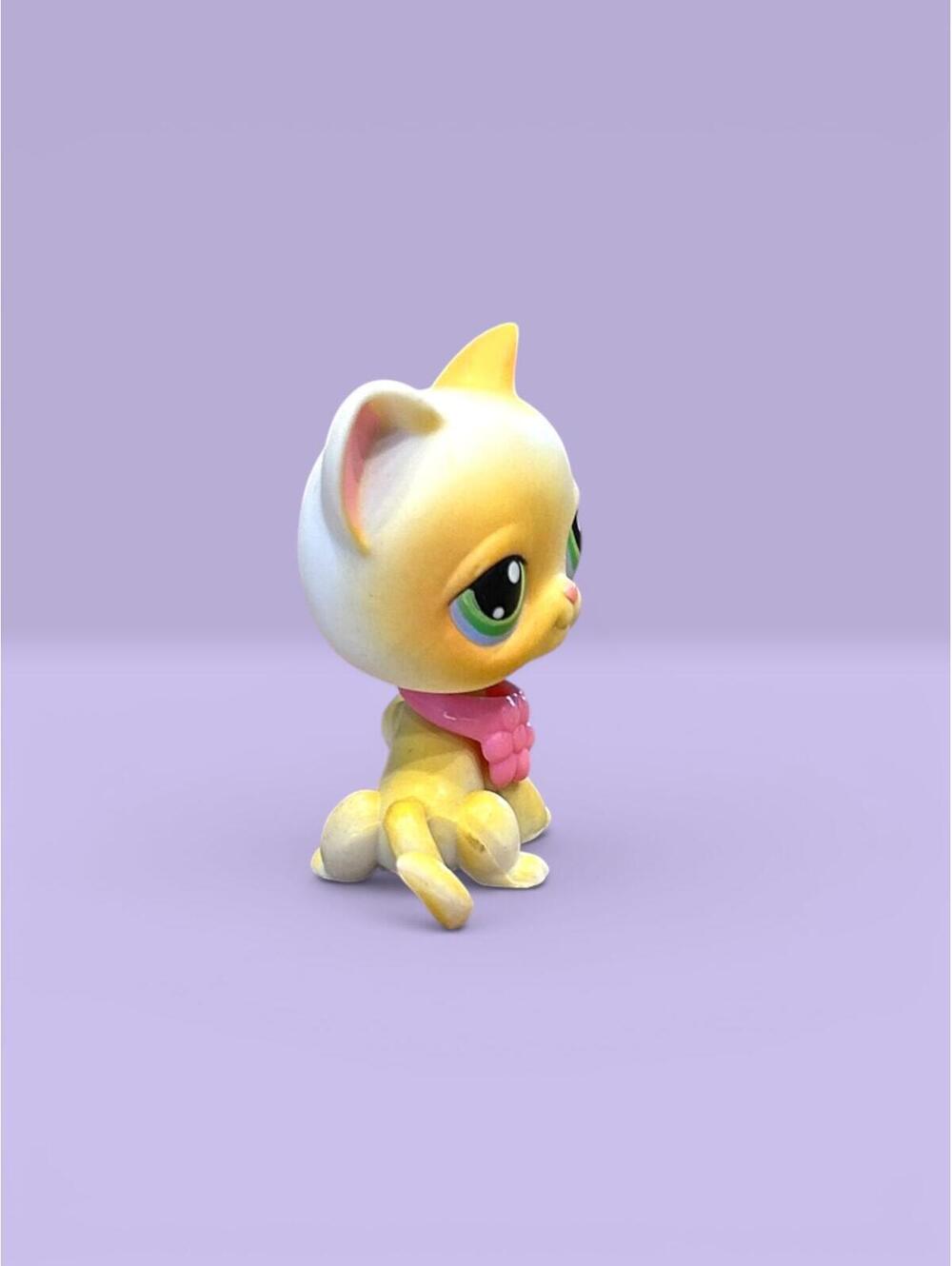 Littlest Pet Shop LPS Shorthair Cat #73 with Necklace Accessory - Picture 4 of 6